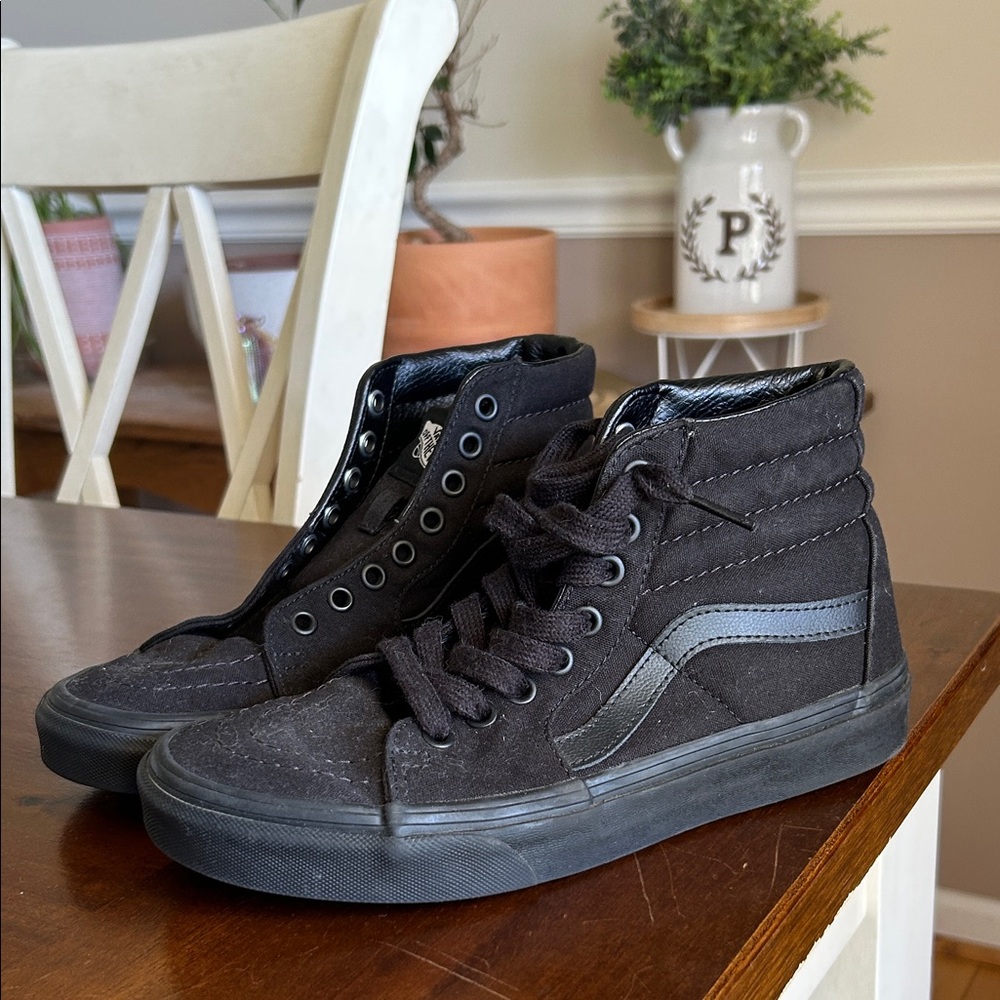 Men’s vans size 5.5